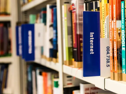 Get started in Publishing with this introduction to publishing course online.