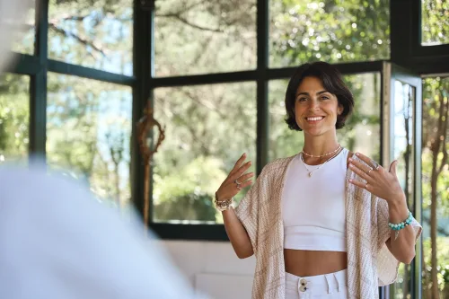 Nature therapy and ecotherapy course online.