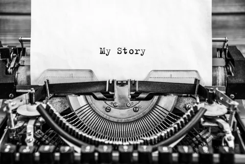 Learn to write your life story with this Biography Writing Course.