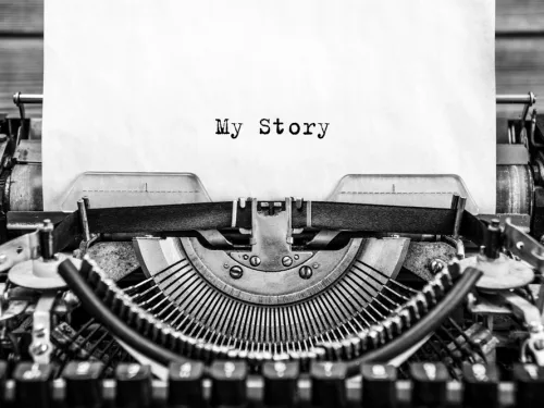 Learn to write your life story with this Biography Writing Course.